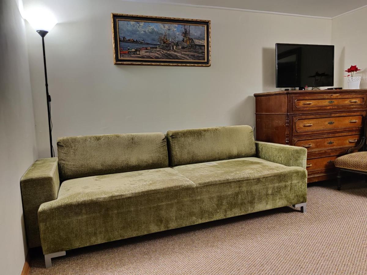 Chaplin Otel Lviv Dış mekan fotoğraf